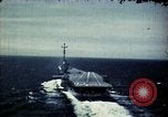 Standbild NATO Flugzeugträger während des Betriebs Strikeback Europa, 1957, aus Sekunde 11 historischem Filmmaterial Videoclip 65675054408