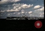 Standbild NATO Flugzeugträger während des Betriebs Strikeback Europa, 1957, aus Sekunde 29 historischem Filmmaterial Videoclip 65675054408