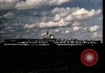 Standbild NATO Flugzeugträger während des Betriebs Strikeback Europa, 1957, aus Sekunde 36 historischem Filmmaterial Videoclip 65675054408