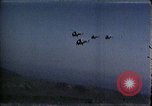 Immagine di Funzionamento Strikeback Europa, 1957, secondo 60 filmato di repertorio 65675054414