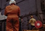 Standbild USS Kitty Hawk Yankee Station Vietnam, 1968, aus Sekunde 32 historischem Filmmaterial Videoclip 65675054433