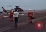 Standbild USS Kitty Hawk Yankee Station Vietnam, 1968, aus Sekunde 44 historischem Filmmaterial Videoclip 65675054433