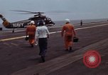 Standbild USS Kitty Hawk Yankee Station Vietnam, 1968, aus Sekunde 45 historischem Filmmaterial Videoclip 65675054433