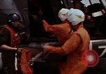 Standbild USS Kitty Hawk Yankee Station Vietnam, 1968, aus Sekunde 47 historischem Filmmaterial Videoclip 65675054433