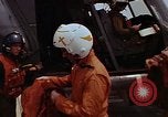 Standbild USS Kitty Hawk Yankee Station Vietnam, 1968, aus Sekunde 50 historischem Filmmaterial Videoclip 65675054433