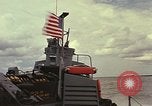 Image Opération par va-et-vient Vietnam Dong Tranh River, 1966, de la seconde 56 séquences d'archives historiques vidéo 65675054442