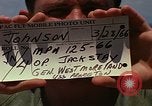 Image Opération par va-et-vient Dong Rivière Tranh Vietnam, 1966, de la seconde 4 séquences d'archives historiques vidéo 65675054443