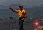 Image Opération par va-et-vient Dong Rivière Tranh Vietnam, 1966, de la seconde 25 séquences d'archives historiques vidéo 65675054443