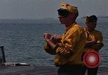 Image Opération par va-et-vient Dong Rivière Tranh Vietnam, 1966, de la seconde 44 séquences d'archives historiques vidéo 65675054443