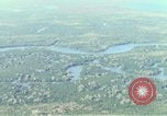 Immagine di Funzionamento Jackstay Il Vietnam, 1966, secondo 26 filmato di repertorio 65675054454