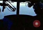 Immagine di Funzionamento Jackstay Il Vietnam, 1966, secondo 46 filmato di repertorio 65675054454