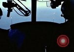 Immagine di Funzionamento Jackstay Il Vietnam, 1966, secondo 51 filmato di repertorio 65675054454