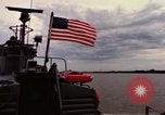 Immagine di Funzionamento Jackstay Il Vietnam, 1966, secondo 12 filmato di repertorio 65675054455