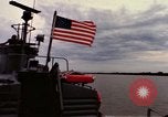 Immagine di Funzionamento Jackstay Il Vietnam, 1966, secondo 17 filmato di repertorio 65675054455