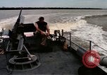 Immagine di Funzionamento Jackstay Il Vietnam, 1966, secondo 62 filmato di repertorio 65675054455