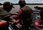 Immagine di Funzionamento Jackstay Il Vietnam, 1966, secondo 58 filmato di repertorio 65675054456