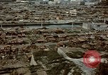 Image Dommages causés par les bombes et Seconde Guerre Mondiale suite Yokohama Japon, 1945, de la seconde 4 séquences d'archives historiques vidéo 65675054462