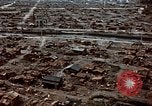 Image Dommages causés par les bombes et Seconde Guerre Mondiale suite Yokohama Japon, 1945, de la seconde 14 séquences d'archives historiques vidéo 65675054462
