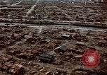 Image Dommages causés par les bombes et Seconde Guerre Mondiale suite Yokohama Japon, 1945, de la seconde 15 séquences d'archives historiques vidéo 65675054462