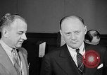 Standbild kanadischen Spione Kanada, 1946, aus Sekunde 44 historischem Filmmaterial Videoclip 65675054468