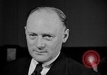Standbild kanadischen Spione Kanada, 1946, aus Sekunde 51 historischem Filmmaterial Videoclip 65675054468