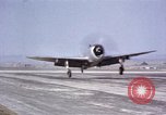 Standbild USAAC P-47s und P-38s Betrieb am Flugplatz (A-78) Florennes Belgien, 1945, aus Sekunde 52 historischem Filmmaterial Videoclip 65675054473