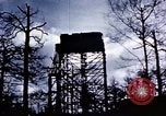 Standbild US Army Antiaircraft Tower in der Nähe Flugplatz Avril Frankreich, 1945, aus Sekunde 14 historischem Filmmaterial Videoclip 65675054475