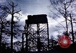 Standbild US Army Antiaircraft Tower in der Nähe Flugplatz Avril Frankreich, 1945, aus Sekunde 26 historischem Filmmaterial Videoclip 65675054475