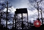 Standbild US Army Antiaircraft Tower in der Nähe Flugplatz Avril Frankreich, 1945, aus Sekunde 33 historischem Filmmaterial Videoclip 65675054475