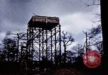 Standbild US Army Antiaircraft Tower in der Nähe Flugplatz Avril Frankreich, 1945, aus Sekunde 40 historischem Filmmaterial Videoclip 65675054475