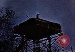 Standbild US Army Antiaircraft Tower in der Nähe Flugplatz Avril Frankreich, 1945, aus Sekunde 61 historischem Filmmaterial Videoclip 65675054475