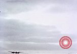 Standbild P-47D Thunderbolt Florennes Belgien, 1945, aus Sekunde 24 historischem Filmmaterial Videoclip 65675054476