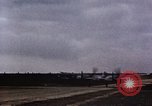 Standbild P-47D Thunderbolt Florennes Belgien, 1945, aus Sekunde 53 historischem Filmmaterial Videoclip 65675054476