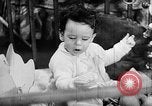 Immagine di Figli di combattenti United States USA, 1943, secondo 28 filmato di repertorio 65675054481