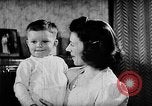 Immagine di Figli di combattenti United States USA, 1943, secondo 57 filmato di repertorio 65675054481