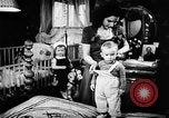 Immagine di Figli di combattenti United States USA, 1943, secondo 61 filmato di repertorio 65675054481