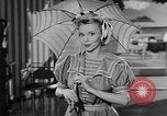 Immagine di Carole Landis United States USA, 1943, secondo 61 filmato di repertorio 65675054483