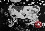 Immagine di Carole Landis United States USA, 1943, secondo 41 filmato di repertorio 65675054484