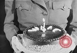 Standbild Oveta Hobby United States USA, 1943, aus Sekunde 17 historischem Filmmaterial Videoclip 65675054491