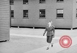 Standbild Oveta Hobby United States USA, 1943, aus Sekunde 23 historischem Filmmaterial Videoclip 65675054491