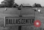 Standbild routinemäßige Aktivitäten Iowa United States USA, 1944, aus Sekunde 26 historischem Filmmaterial Videoclip 65675054495