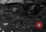 Image Soldats allemands en Bataille des Ardennes Seconde Guerre Mondiale Poteau Belgique, 1944, de la seconde 13 séquences d'archives historiques vidéo 65675054505