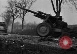 Image Soldats allemands en Bataille des Ardennes Seconde Guerre Mondiale Poteau Belgique, 1944, de la seconde 26 séquences d'archives historiques vidéo 65675054505