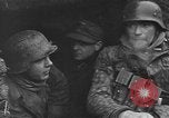 Image Soldats allemands en Bataille des Ardennes Seconde Guerre Mondiale Poteau Belgique, 1944, de la seconde 31 séquences d'archives historiques vidéo 65675054505
