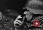 Image Soldats allemands en Bataille des Ardennes Seconde Guerre Mondiale Poteau Belgique, 1944, de la seconde 40 séquences d'archives historiques vidéo 65675054505