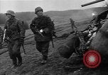 Image Soldats allemands en Bataille des Ardennes Seconde Guerre Mondiale Poteau Belgique, 1944, de la seconde 55 séquences d'archives historiques vidéo 65675054505