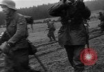 Image Soldats allemands en Bataille des Ardennes Seconde Guerre Mondiale Poteau Belgique, 1944, de la seconde 57 séquences d'archives historiques vidéo 65675054505