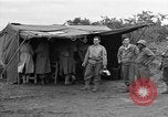 Standbild rote Kugel Konvoi Chartres Frankreich, 1944, aus Sekunde 13 historischem Filmmaterial Videoclip 65675054521