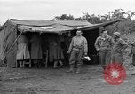 Standbild rote Kugel Konvoi Chartres Frankreich, 1944, aus Sekunde 15 historischem Filmmaterial Videoclip 65675054521