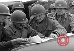Standbild rote Kugel Konvoi Chartres Frankreich, 1944, aus Sekunde 52 historischem Filmmaterial Videoclip 65675054521